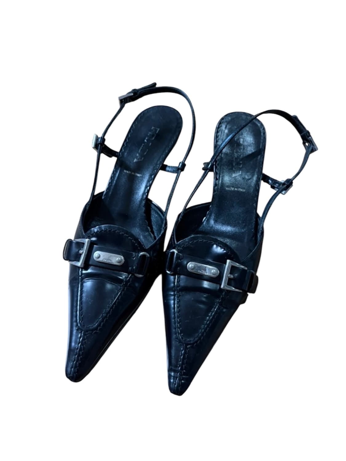 Prada 프라다 벨티드 실버 로고 구두 슬링백 상품이미지1