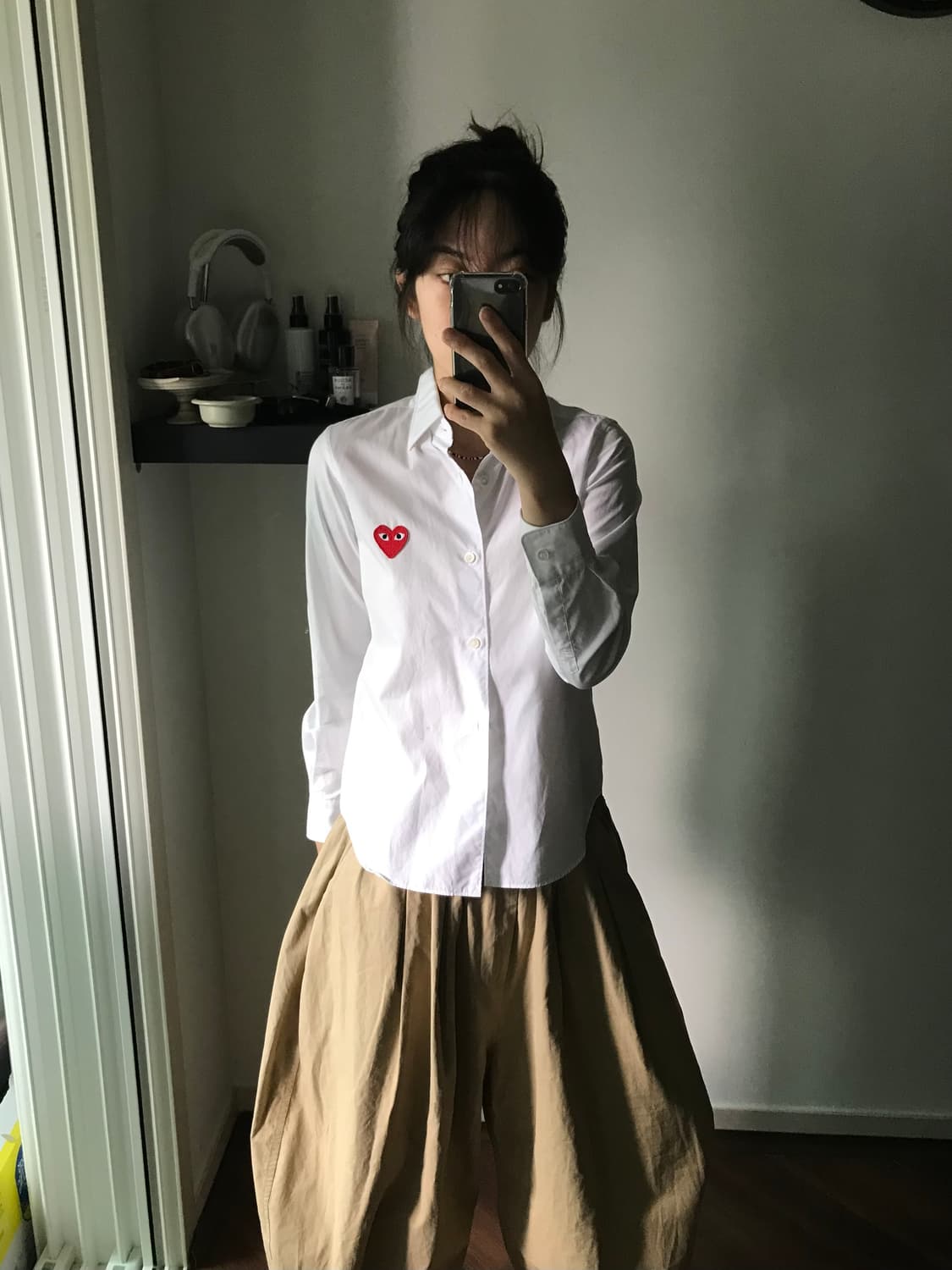 플레이 꼼데가르송 레드와펜 화이트 여성 셔츠 상품이미지4