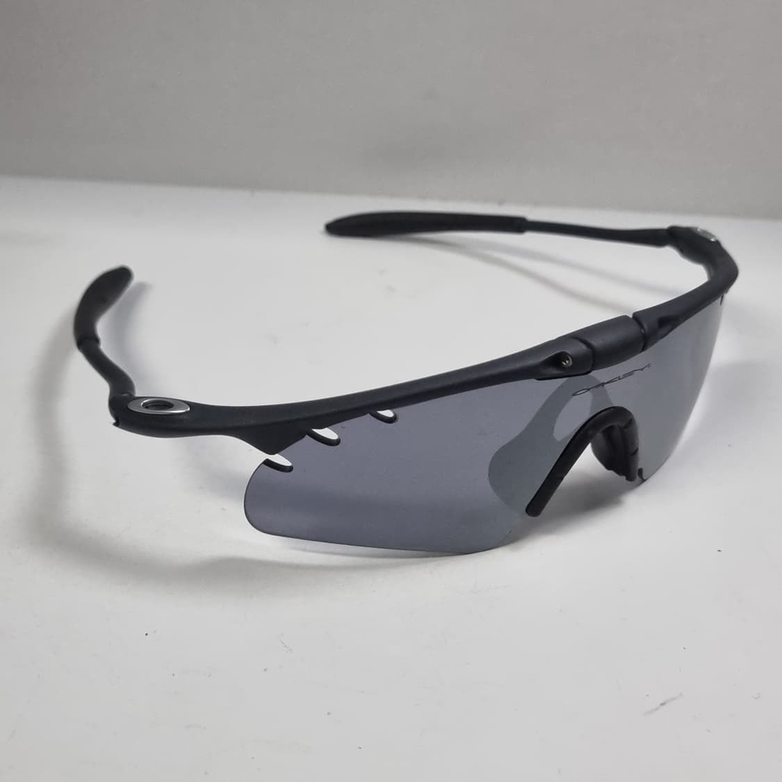 오클리 마그네슘 M 프레임 카바이드 상품이미지3