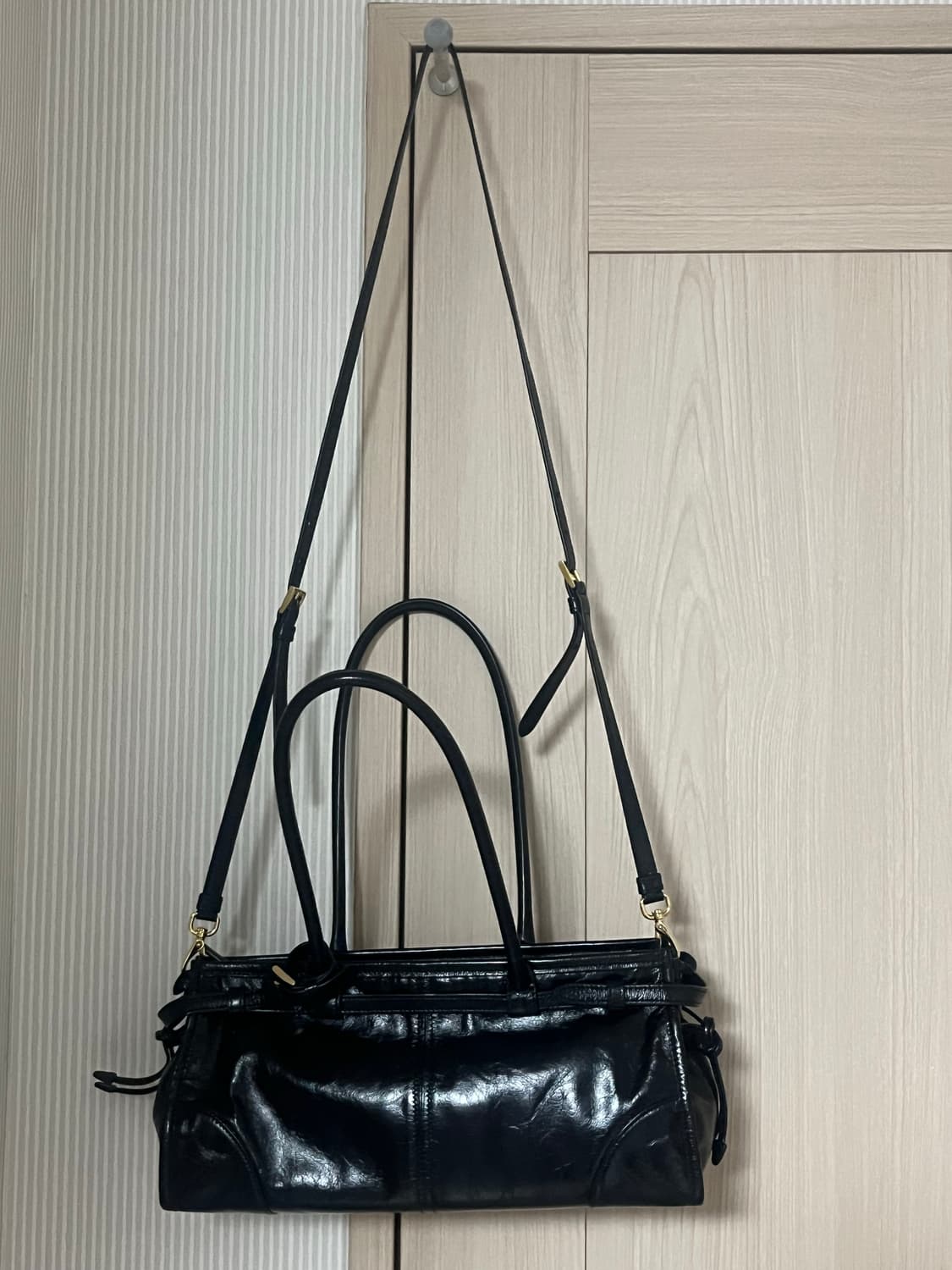 프라다 보니 미디엄 가죽 핸드백 상품이미지3