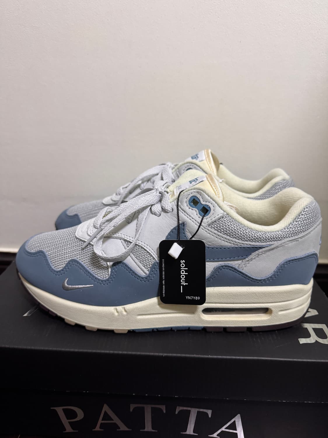 나이키 X 파타 맥스1 아쿠아노이즈 상품이미지3