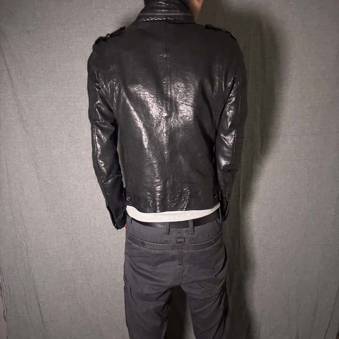 포켓 디테일 양가죽 라이더 자켓 상품이미지5