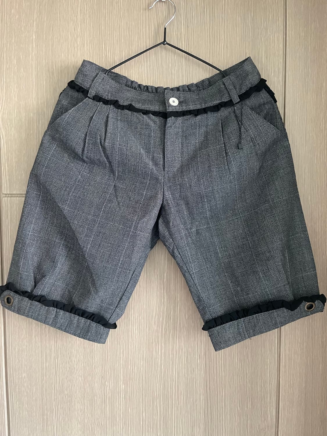 엑시즈팜 그레이 블랙레이스 하프 팬츠 상품이미지1