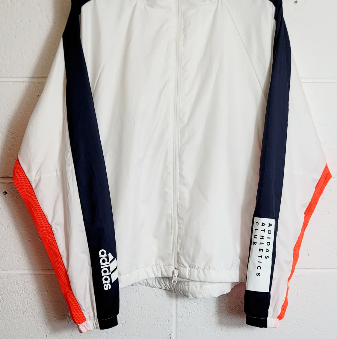 아디다스(여성용) 후드 투웨이 집업자켓(바람막이) 판매 상품이미지5