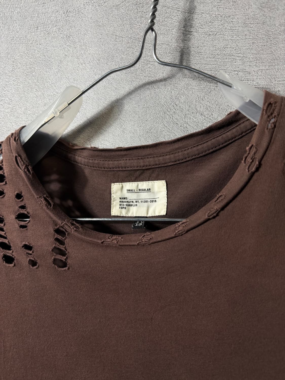 R13 Distressed Garment Dyed T-shirt  상품이미지4