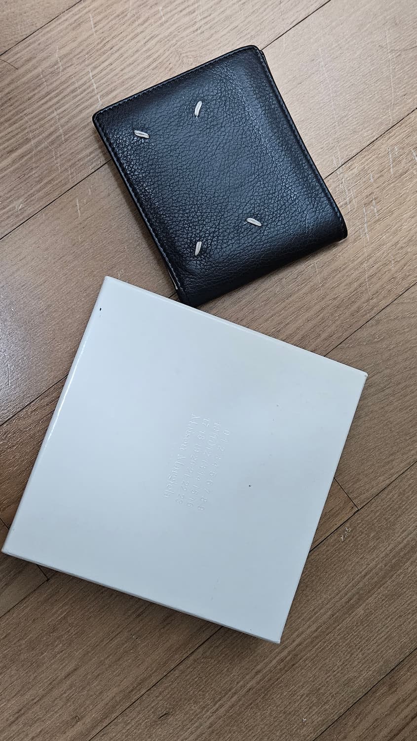 마르지엘라 투톤 반지갑 풀박싱 상품이미지2