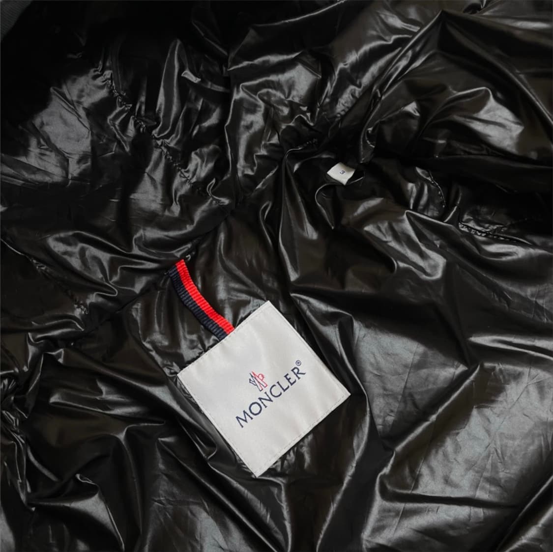 몽클레어 Moncler 후드 경량 롱패딩 3 상품이미지3