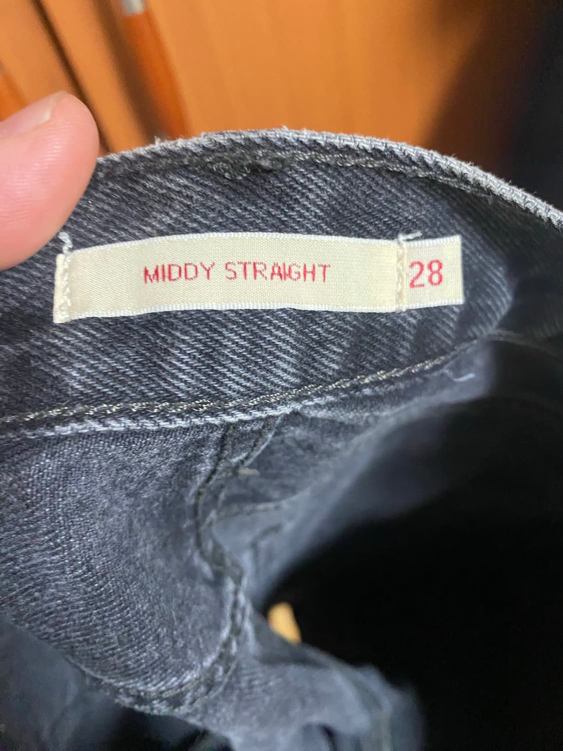 [LEVIS] 여성용 리바이스 MID STRAIGHT 흑청 데님 28 상품이미지4