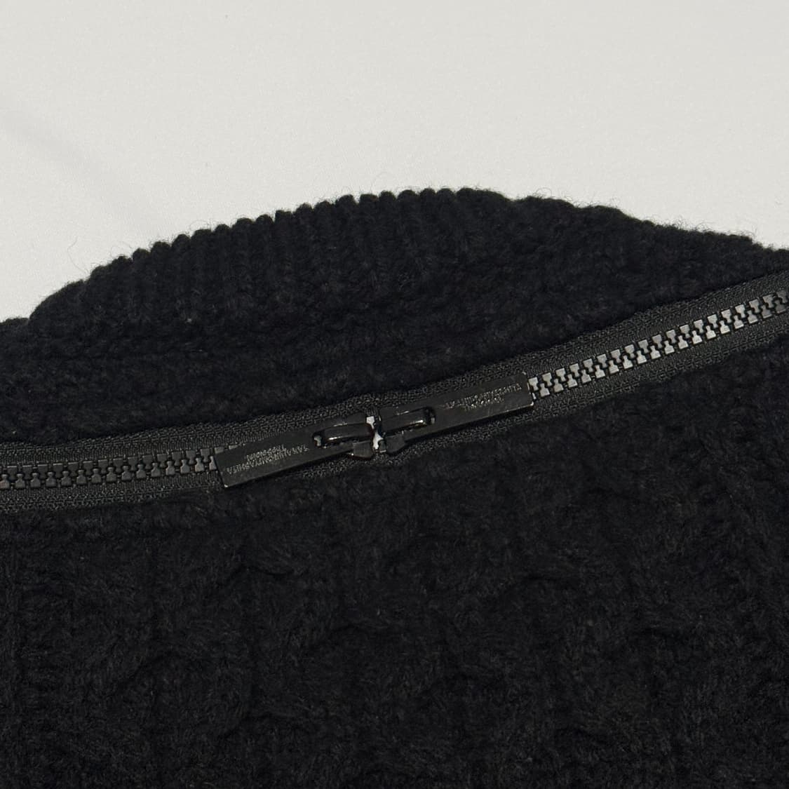 타카히로 미야시타 더 솔로이스트 19fw 벌룬 니트 상품이미지2