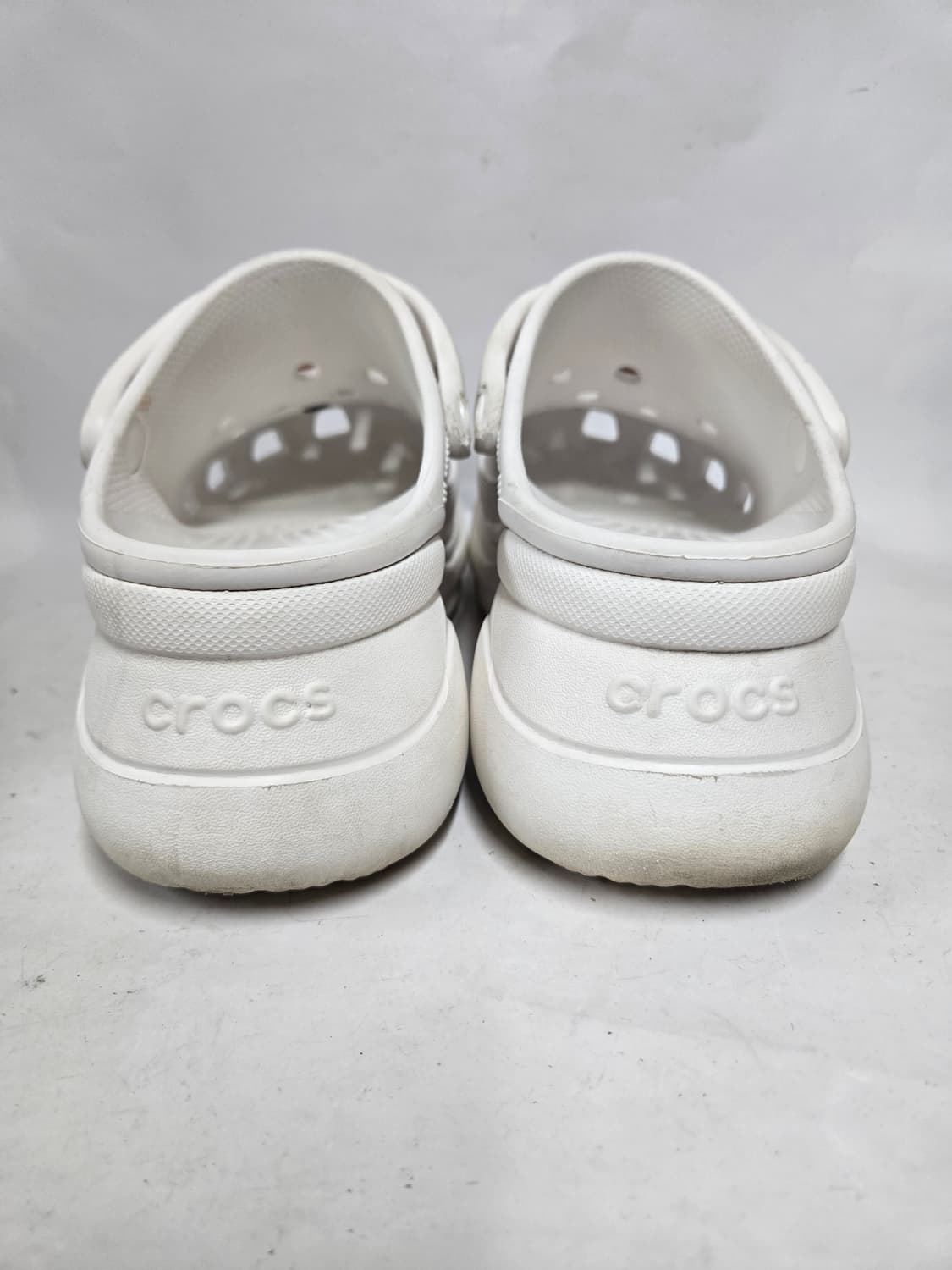 크록스 흰색 샌들 W9 곰돌이 지비츠 255~260 상품이미지4