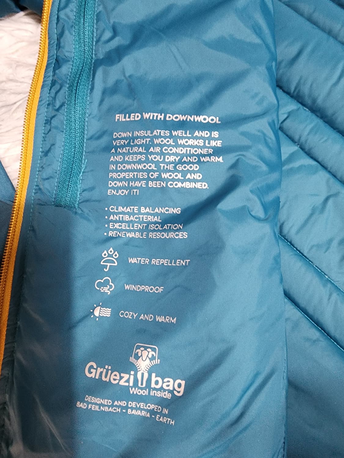 그루찌백 블루 경량 패딩 점퍼 후드 상품이미지3