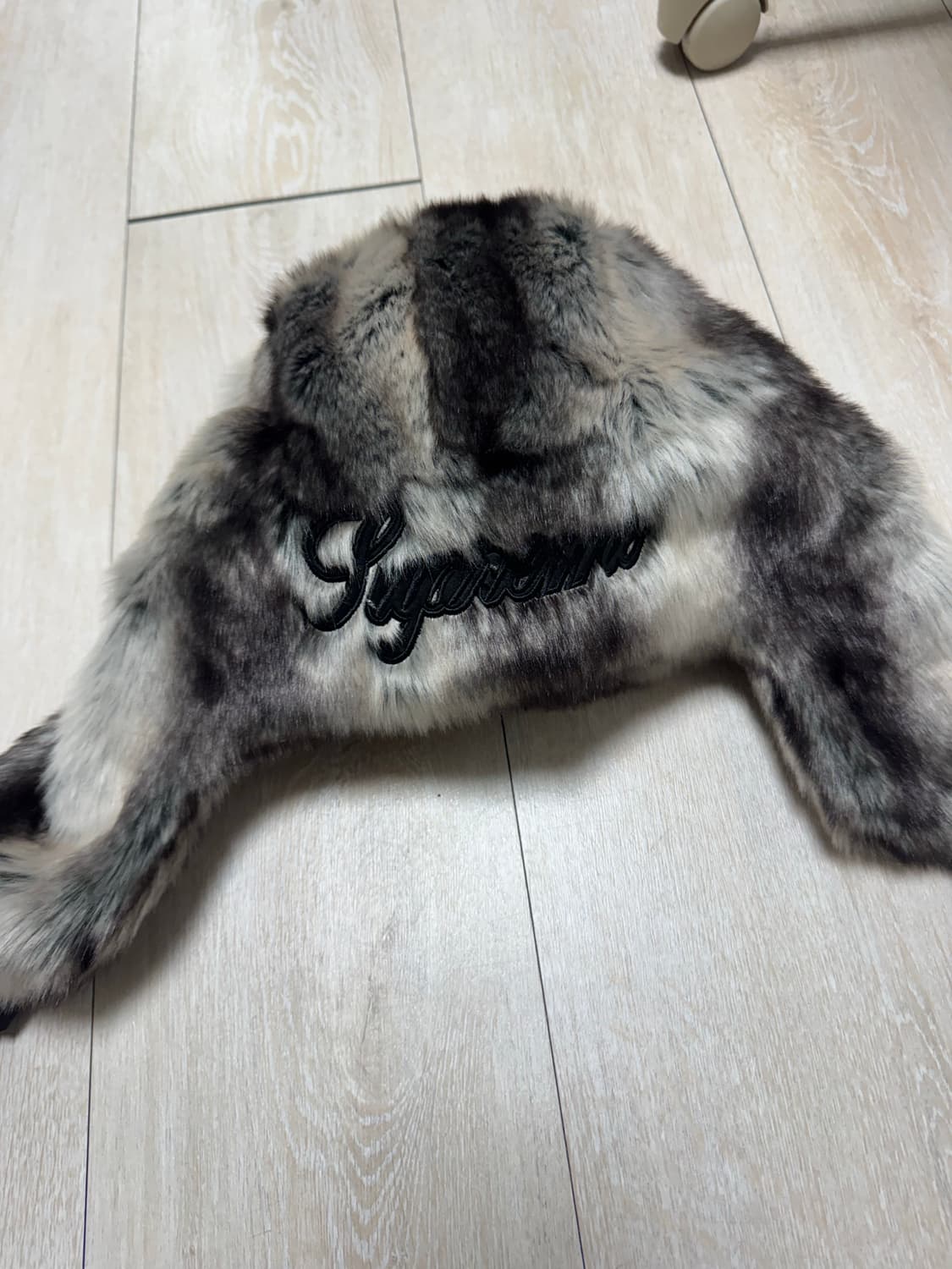 Supreme Faux Fur Trooper Hat 슈프림 트루퍼 상품이미지2