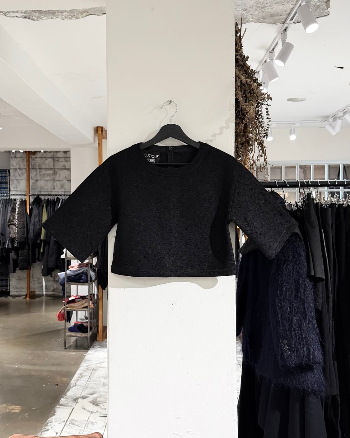 모스키노 부티크 블랙 레이스 크롭탑 상품이미지1