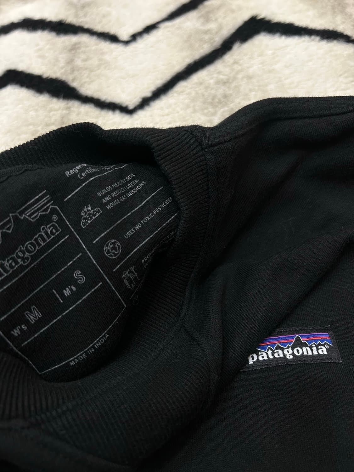 [공용SM]파타고니아 오가닉 코튼 맨투맨/블랙 상품이미지5