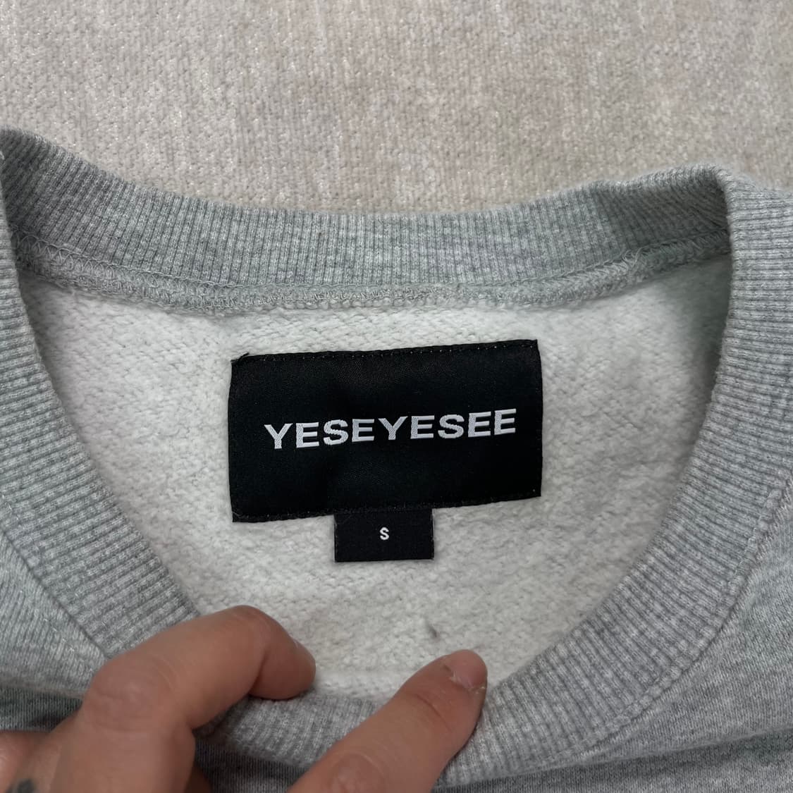 100 예스아이씨 빅로고 맨투맨  상품이미지4