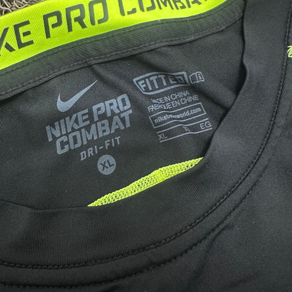 NIKE 나이키 기능성 긴팔티셔츠 운동복 런닝복 XL 상품이미지3