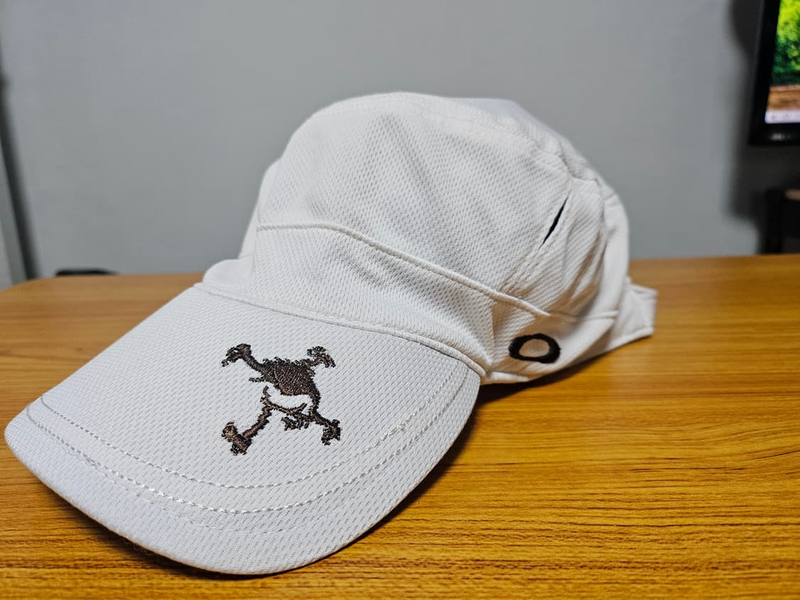 오클리 스컬로고 군모 화이트 상품이미지1