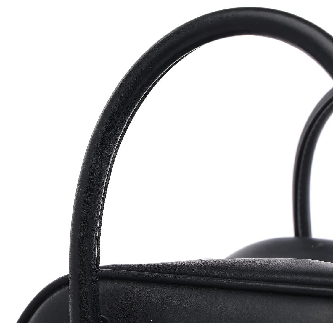 [S급] 버버리 레더 큐브백 판매합니다!!! 상품이미지5