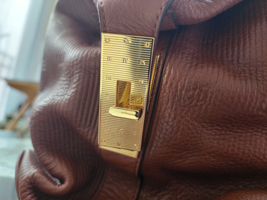 (새상품)타임 브라운 소가죽 보스턴백 상품이미지5