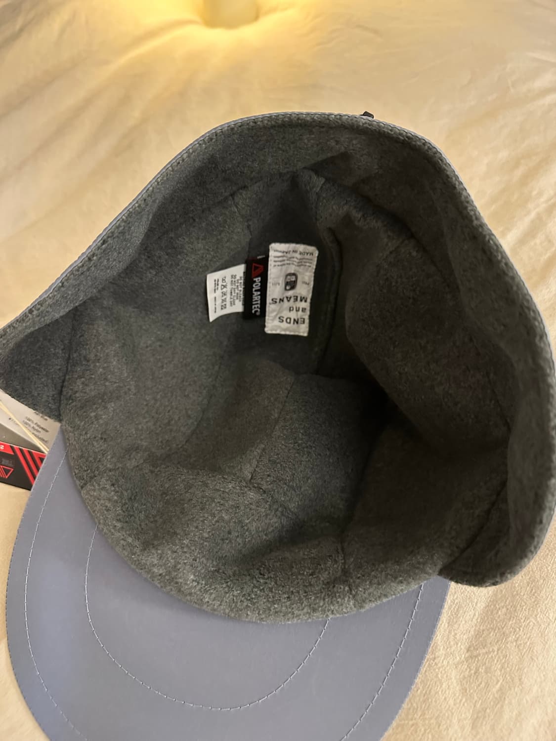 Ends and Means 엔즈앤드민즈 폴라텍 이어 플랩 캠프캡 애쉬블루 상품이미지3