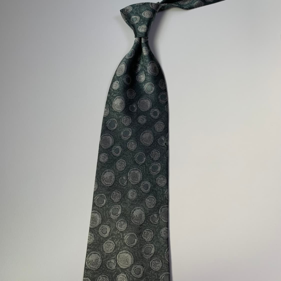 입생로랑(YSL) 명품넥타이 100실크 A+등급 9cm 상품이미지7