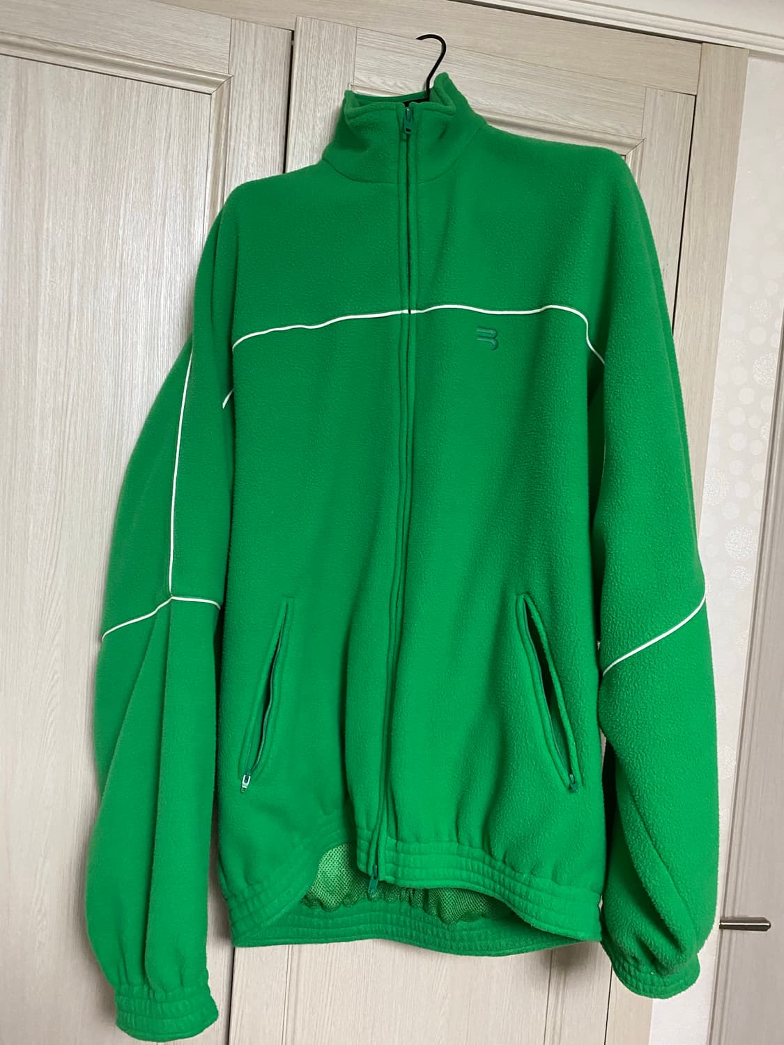 [48] 발렌시아가 21SS 트랙슈트 자켓 그린 상품이미지4