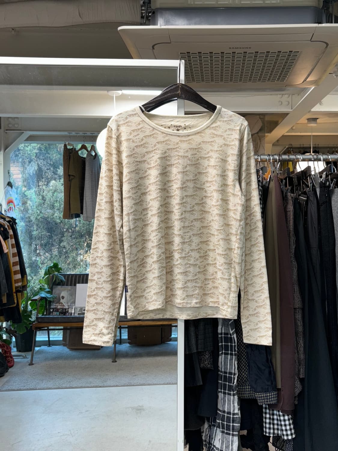 Rough 얼룩말 롱슬리브 상품이미지1