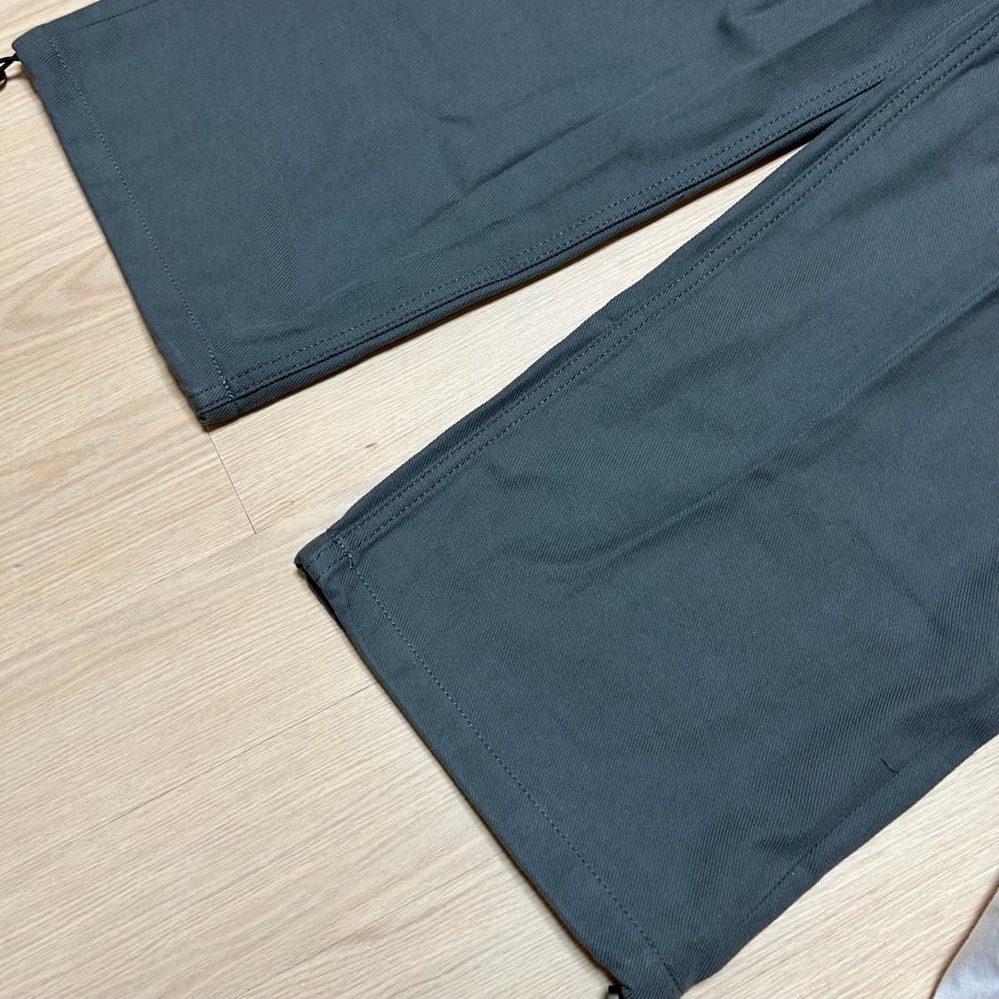 ADDOFF 카고 와이드 팬츠 챠콜 상품이미지5