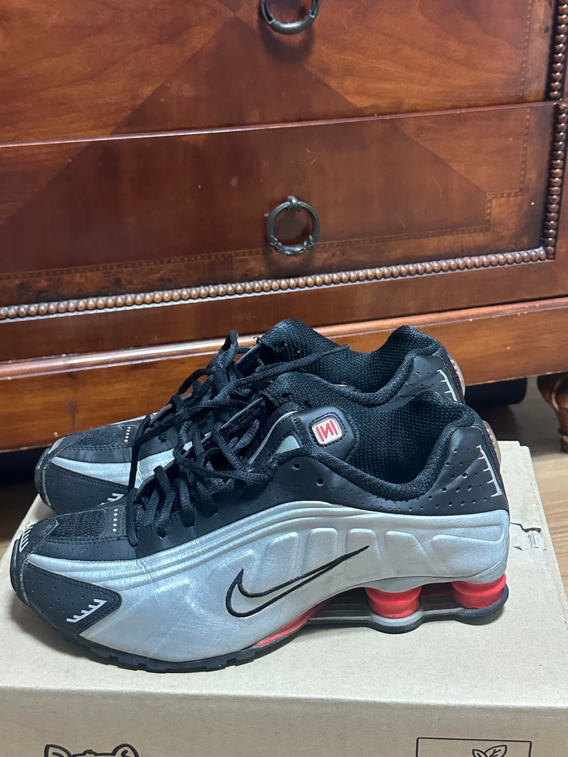 나이키 샥스 265 상품이미지1