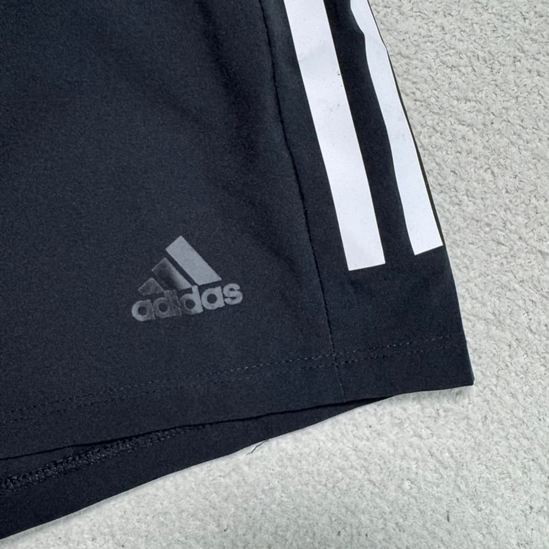 ADIDAS 아디제 러닝 투인원 젤 포켓 쇼츠 블랙 상품이미지3