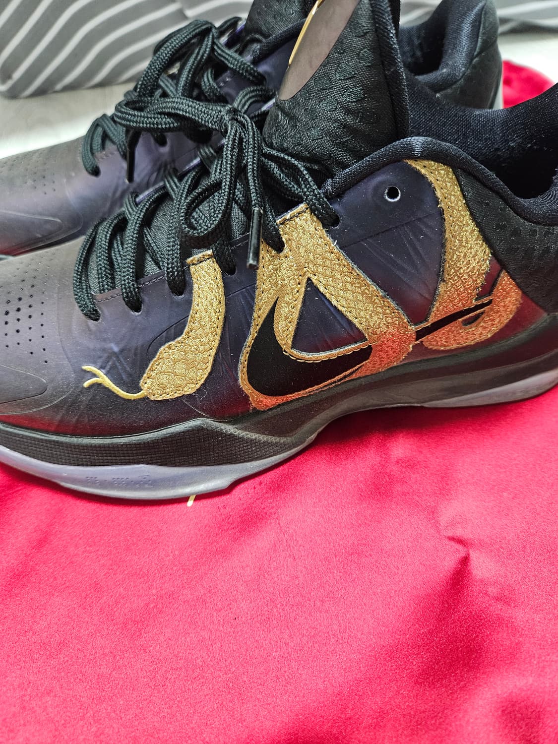 나이키 코비5 상품이미지4