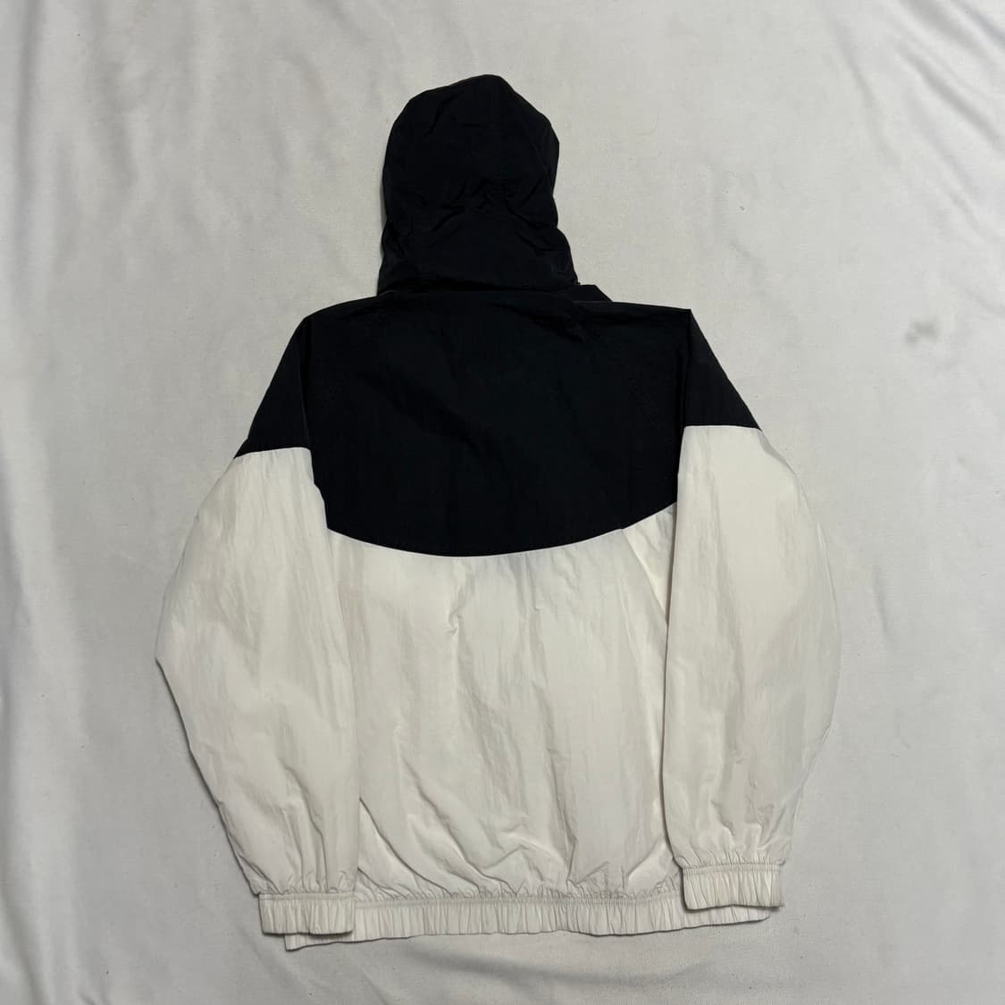 L 나이키 헤리티지 윈드러너 배색 바람막이 상품이미지3