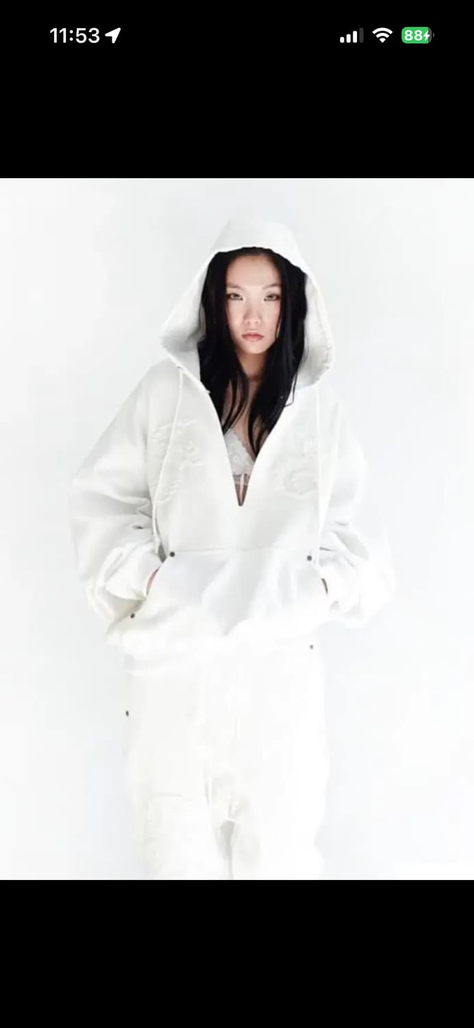 샵페어리 v넥 후드 화이트 상품이미지1