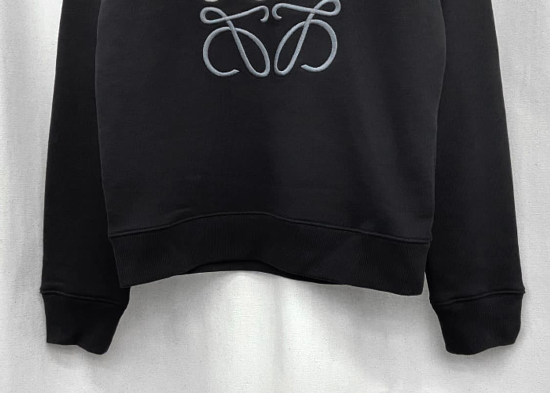 로에베 아나그램 로고 자수 맨투맨 새상품 상품이미지4