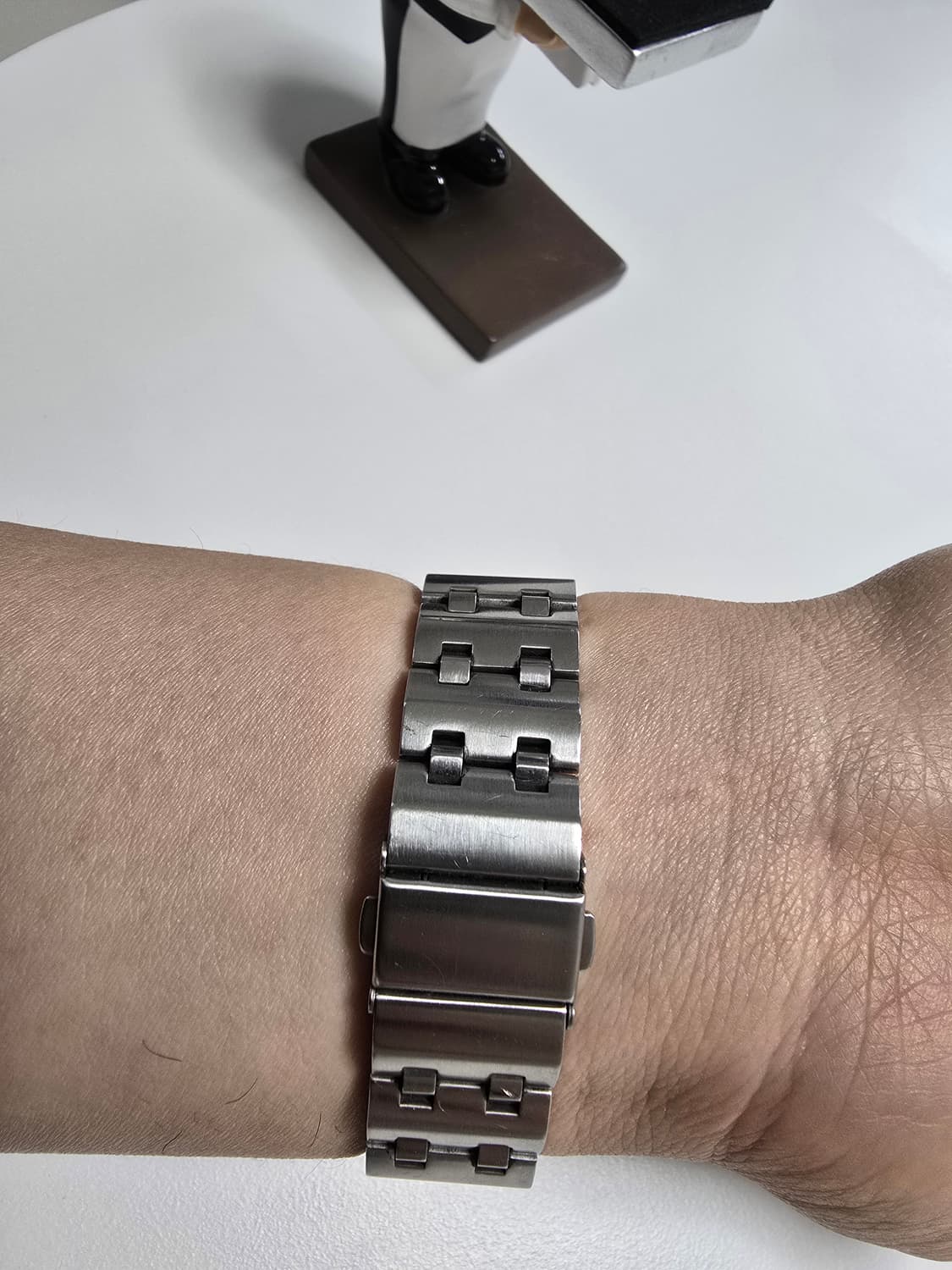 폴스미스 아이렛 데이데이트(트리플캘린더) 사파이어 글래스 상품이미지8