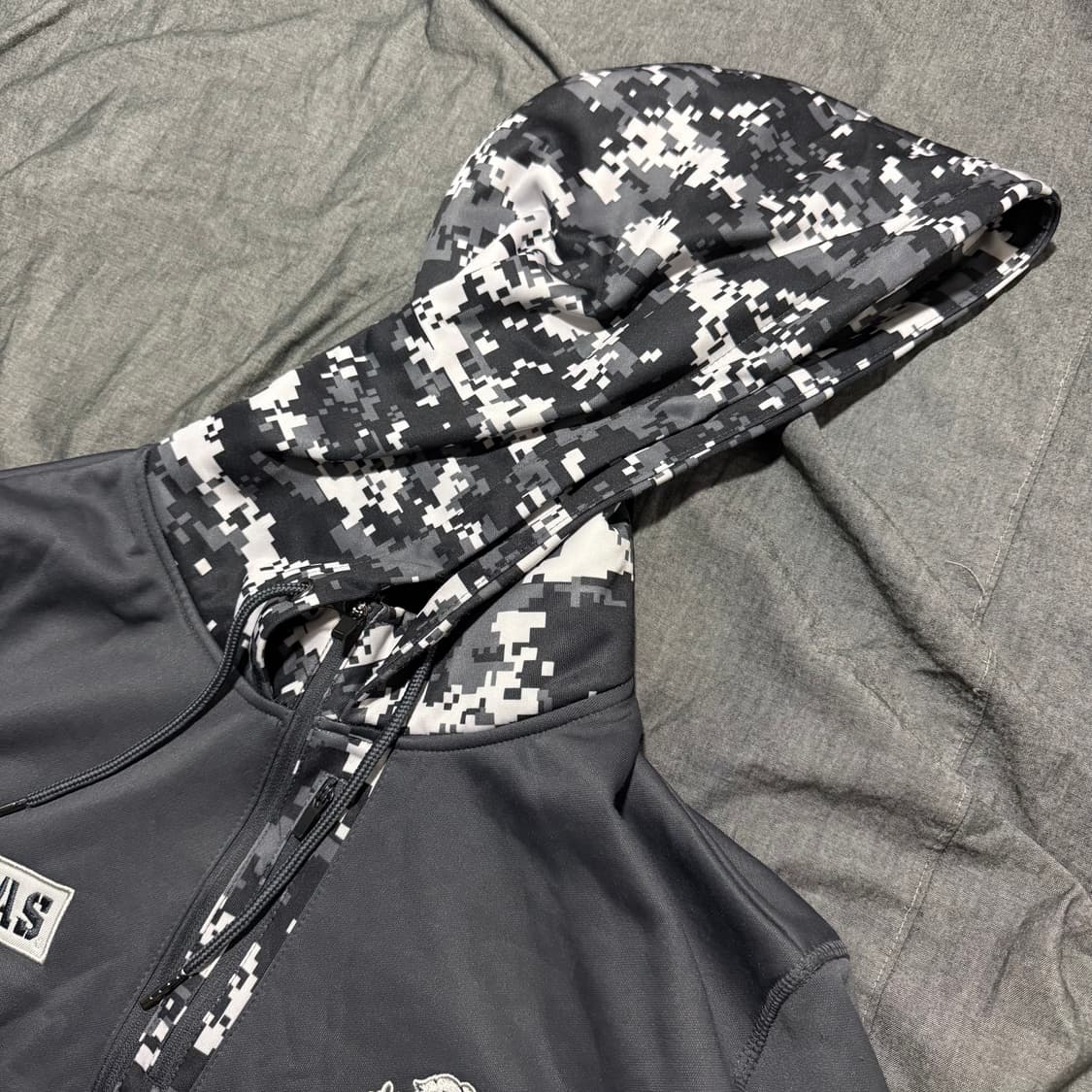 Military Digital Camo Quarter-Zip Hoodie 상품이미지3