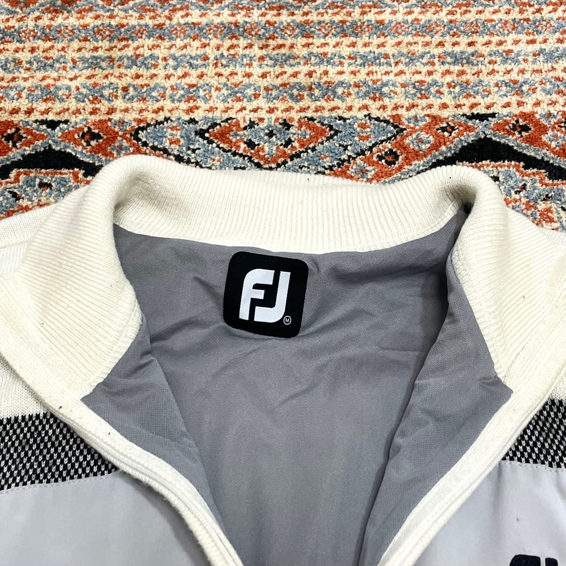 풋조이 아이보리 골프 반집업 니트 남성M 상품이미지4