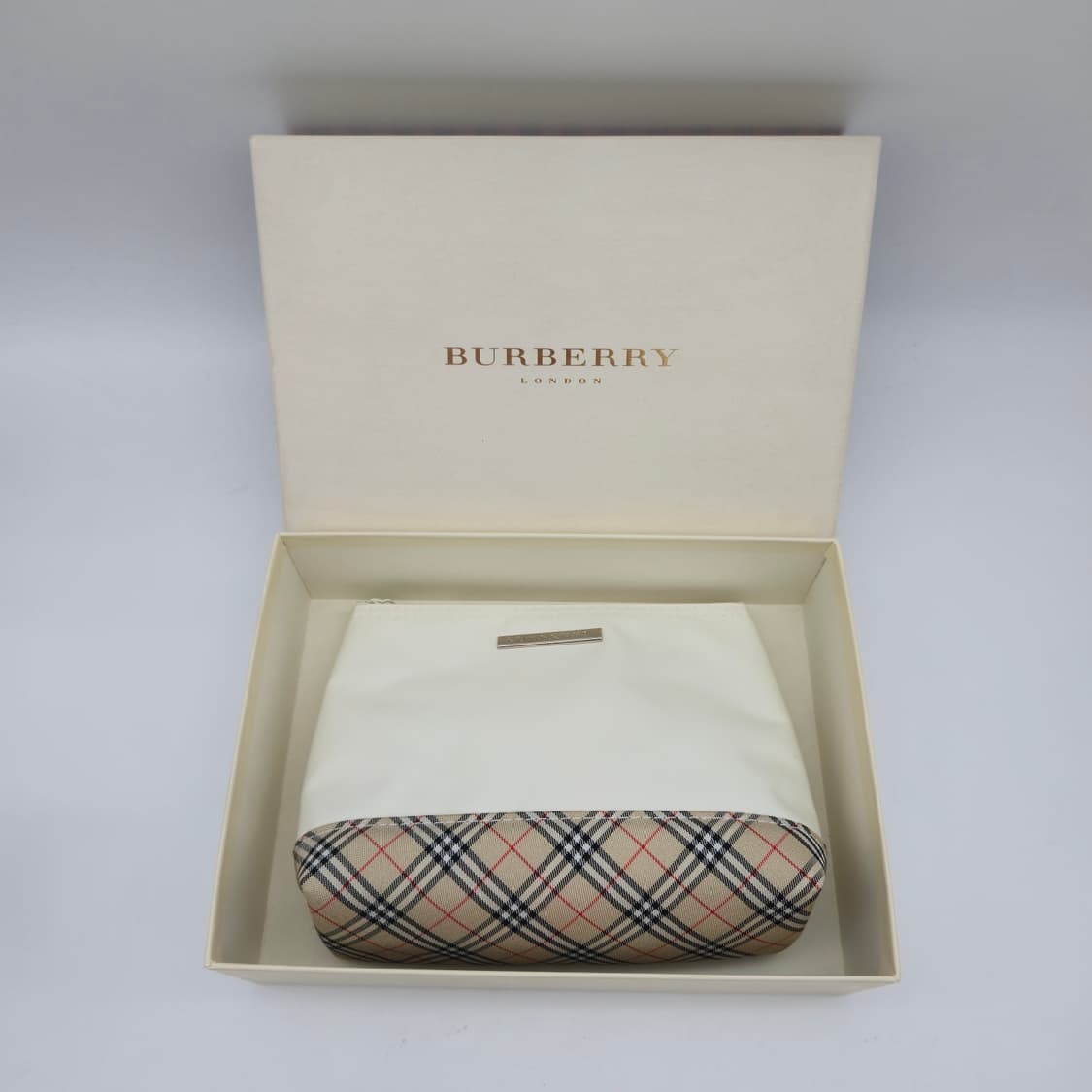 BURBERRY 버버리 미니 파우치 [JRCFSB11735-136-06] 상품이미지2