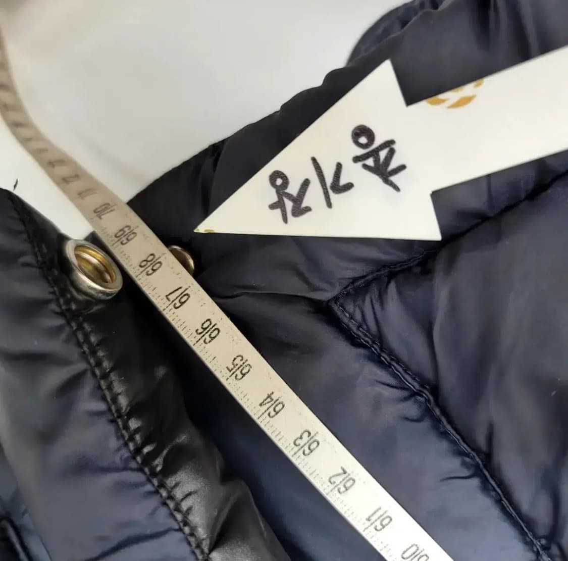 앤더슨벨 리버시블 유광 덕다운 패딩 상품이미지6