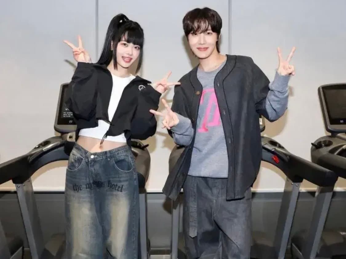 르세라핌 은채 크롭 바람막이 상품이미지2