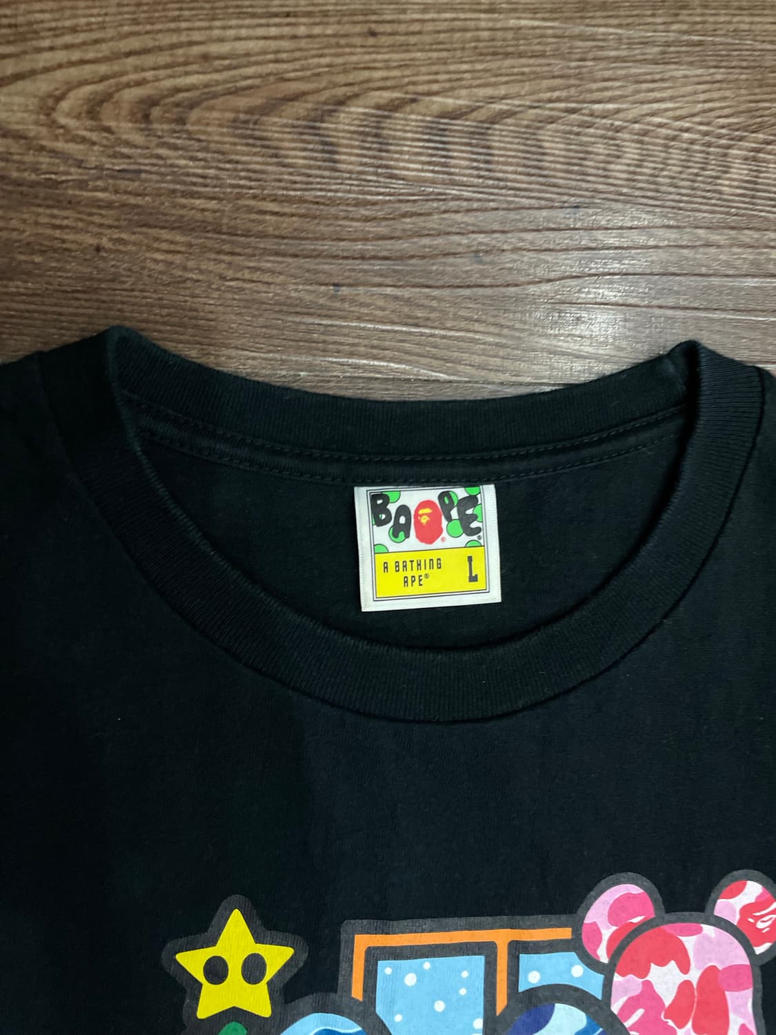 베이프 X 베어브릭 베이비 마일로 반팔 티셔츠 블랙 상품이미지4