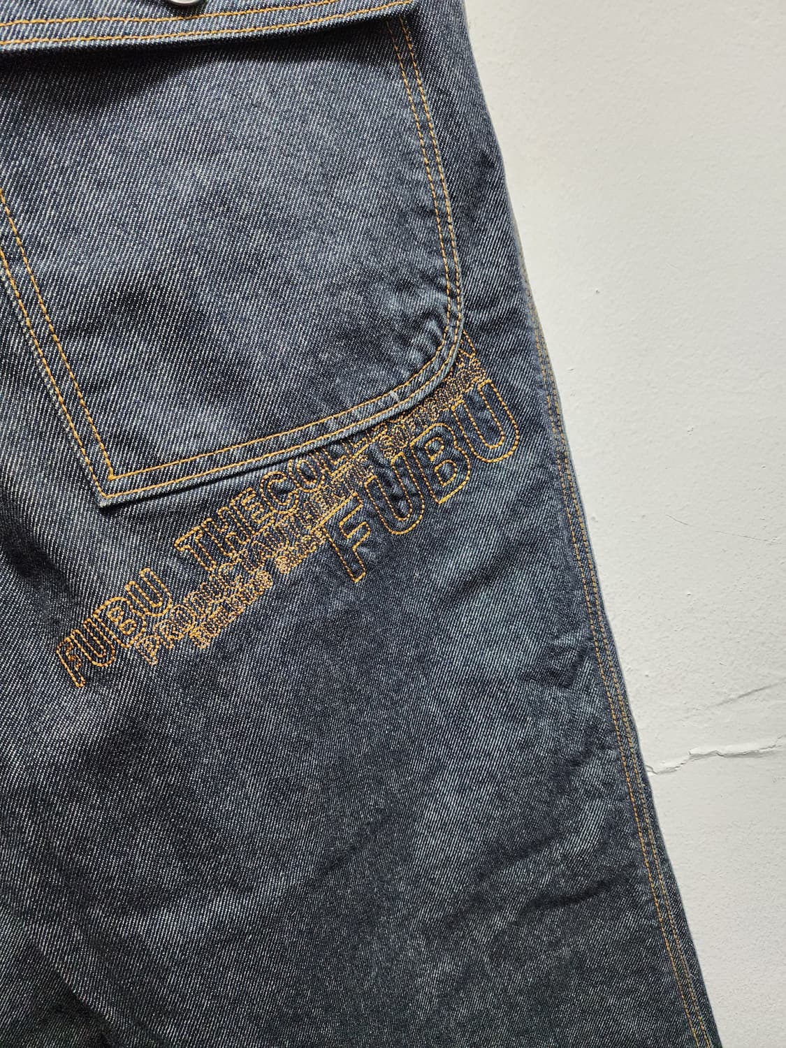 FUBU 푸부 데님 레터링자수 생지 청바지 상품이미지4