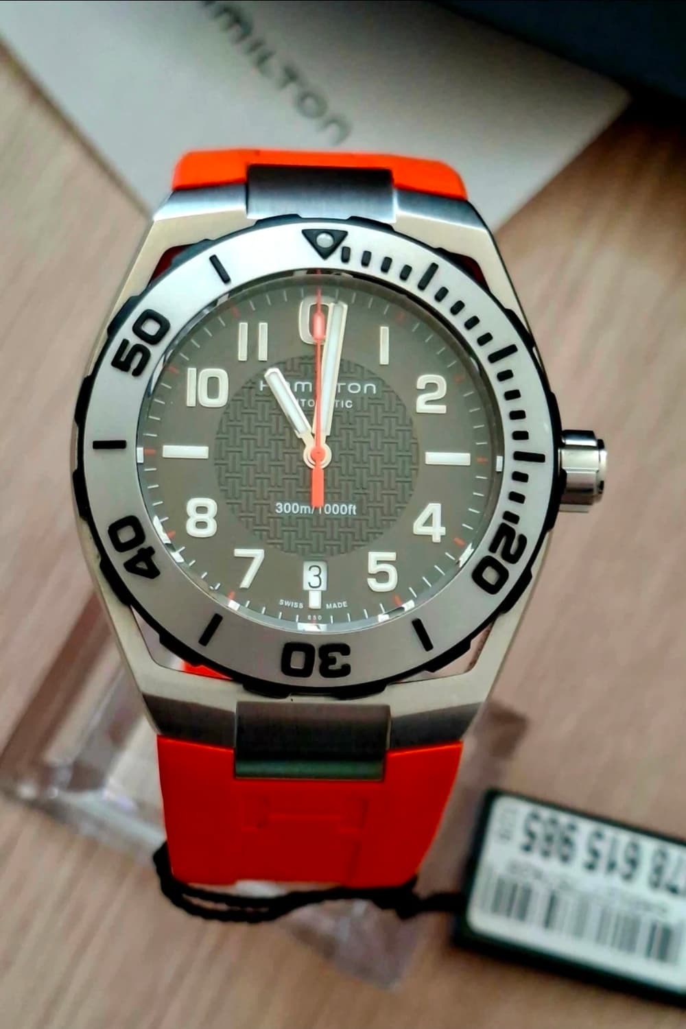 해밀턴 카키 네이비 Khaki Navy Sub

Auto 오토매틱 | 4 상품이미지3