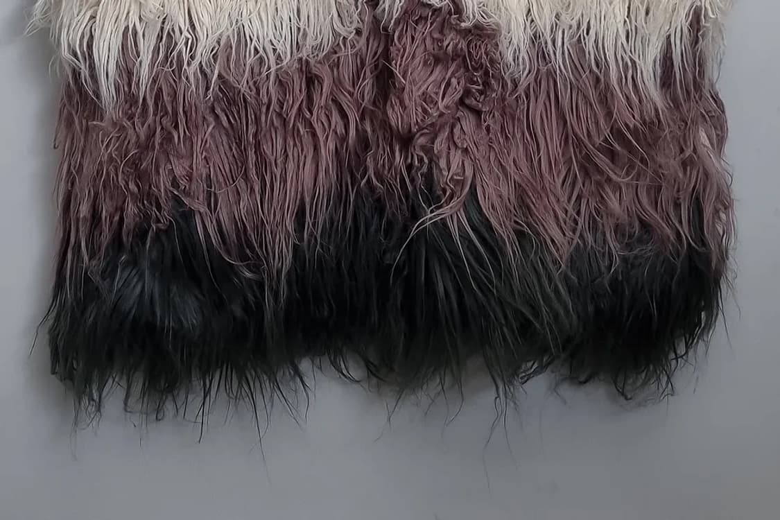 SENSE OF PLACE 어반리서치 그라데이션 퍼 롱 베스트  상품이미지5