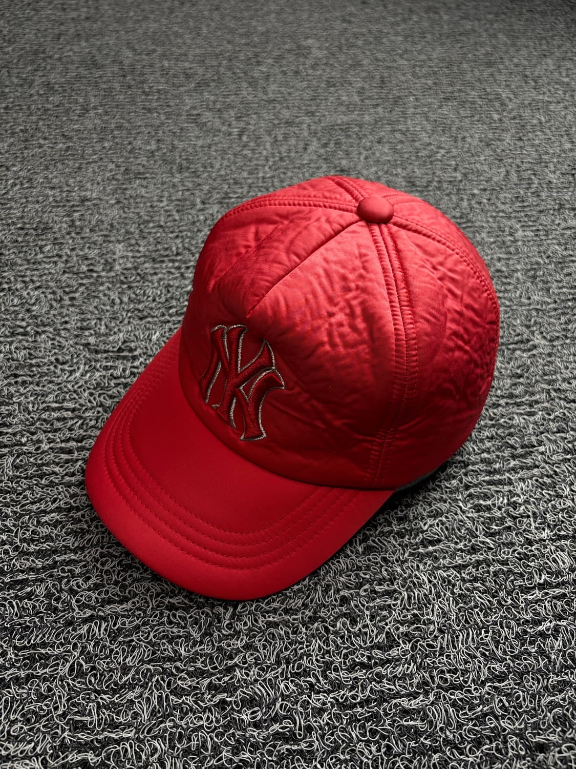 MLB 뉴욕 양키스 빅로고 사틴 레드 베이스볼 캡 1922 상품이미지1