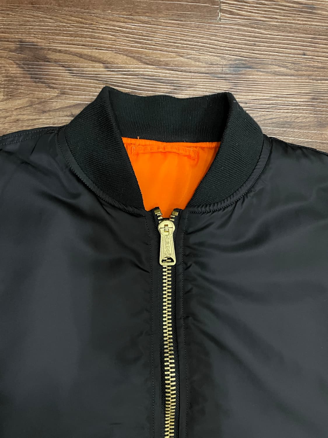 알파인더스트리 ma-1 항공점퍼 블랙 상품이미지2