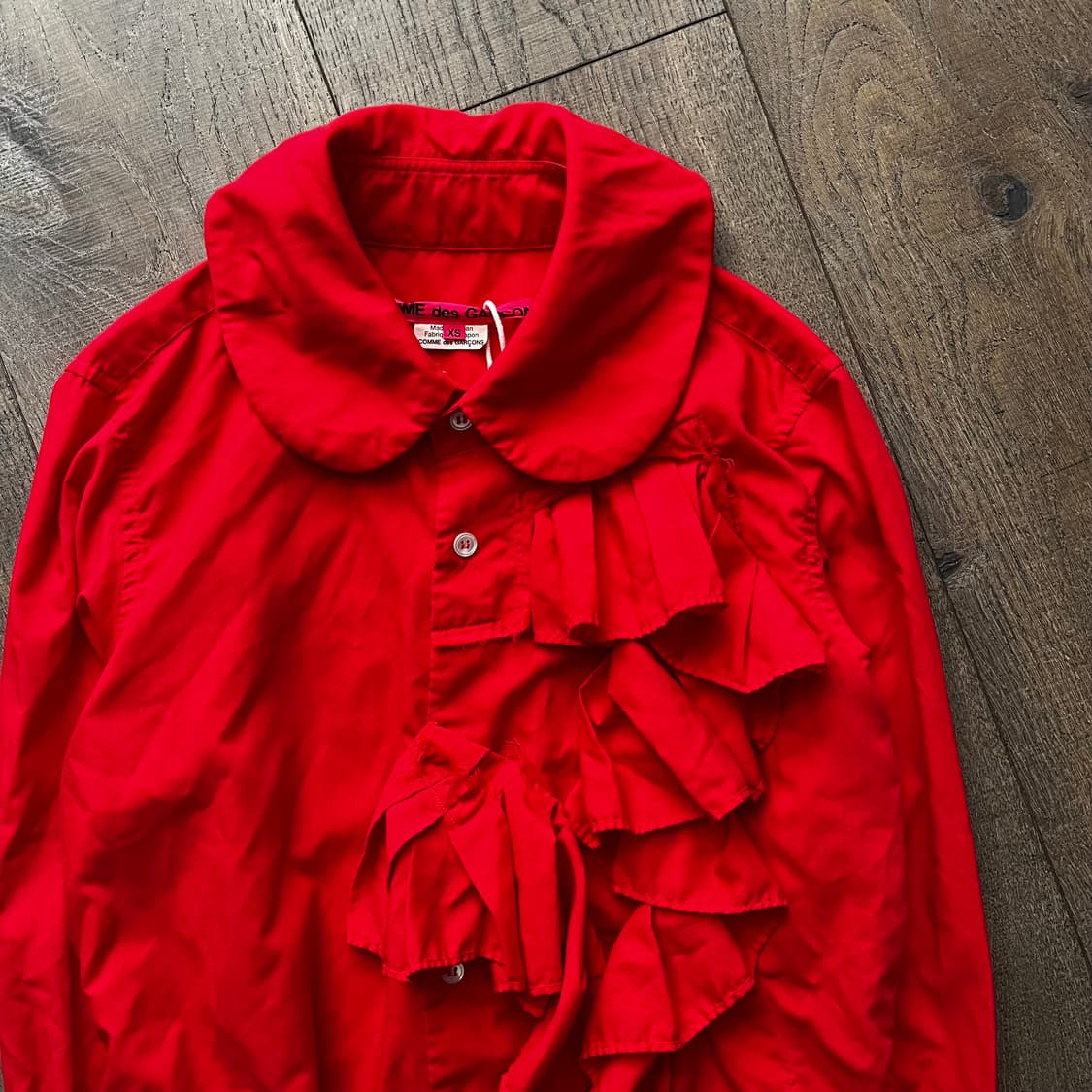 Red Ruffle Big Collar Blouse 상품이미지4