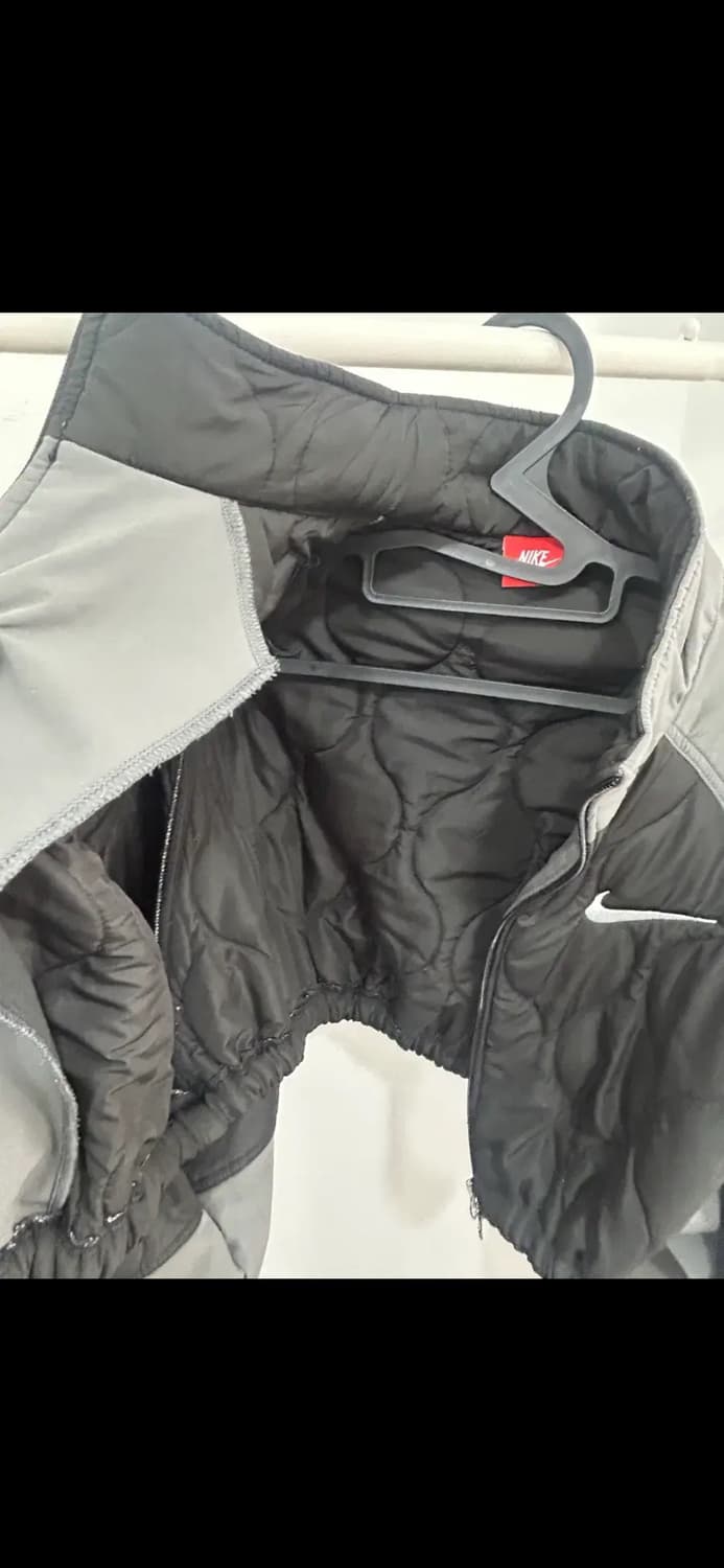 나이키 퀄팅 크롭 점퍼 상품이미지3