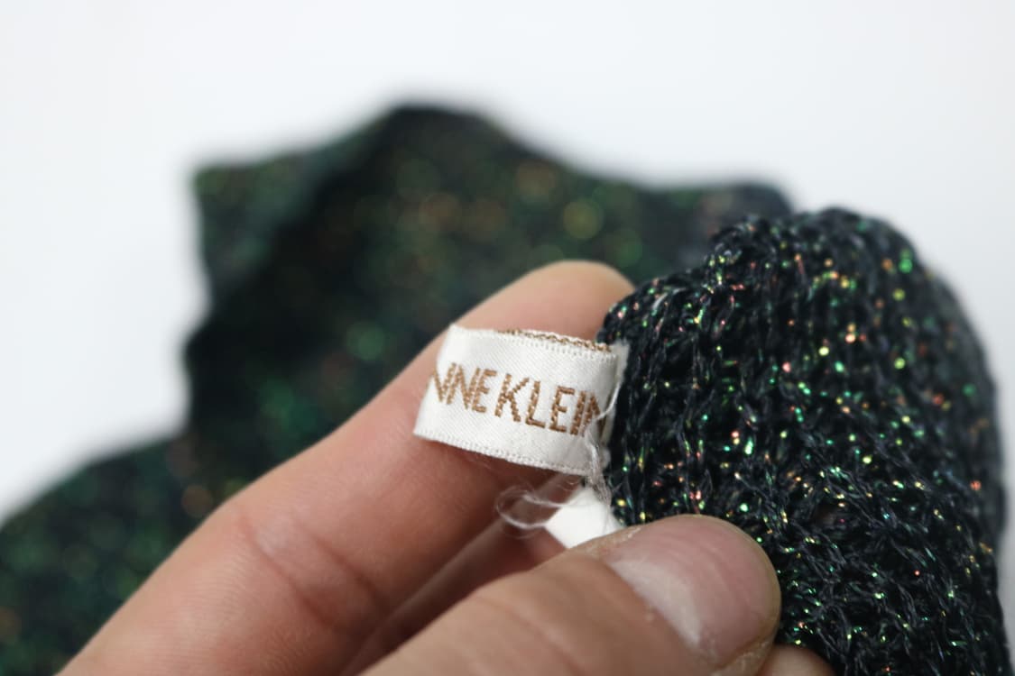 앤클라인 ANNE KLEIN 빈티지 글리터 메탈릭 니트 슬리브리스 베스트 상품이미지8