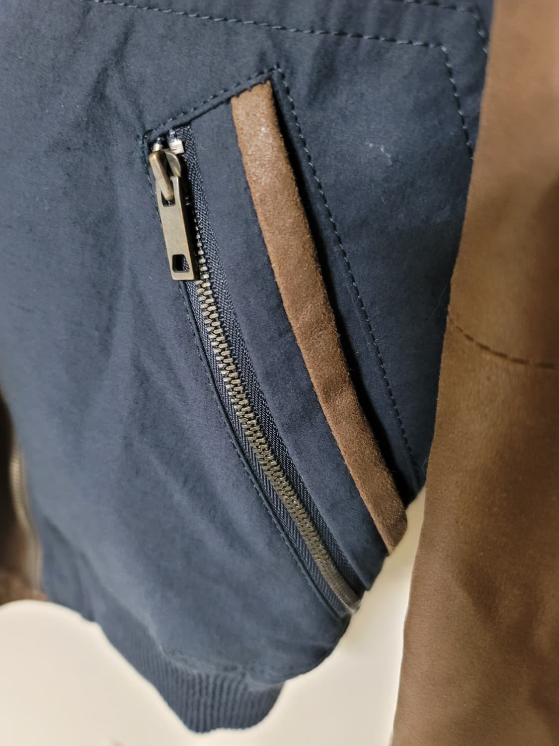 솔리드옴므 우영미 염소가죽 투톤자켓 95사이즈 상태굿 상품이미지3